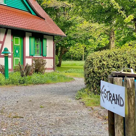 Strandnahe Ruegen * Dranske