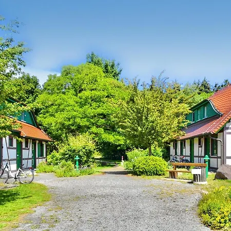 Strandnahe Ruegen * Dranske