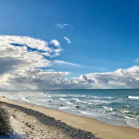 Strandnahe Ruegen * Dranske